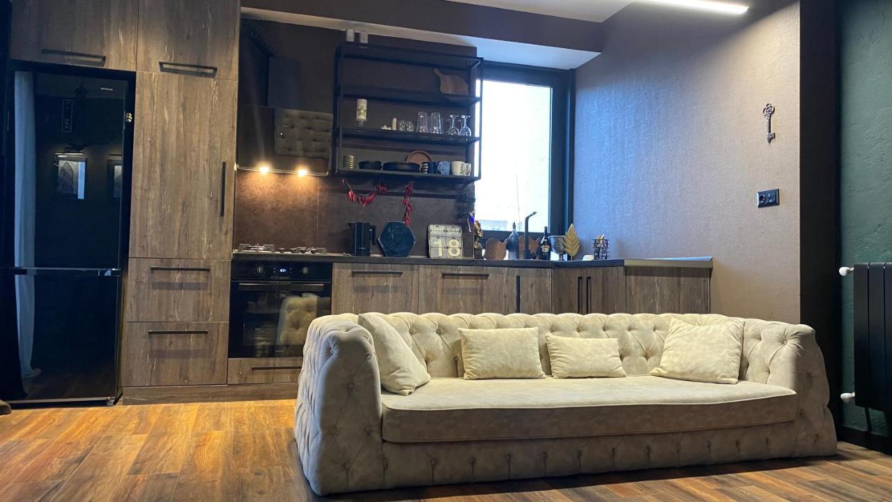 New Apartment With Terrace Tiflis Dış mekan fotoğraf